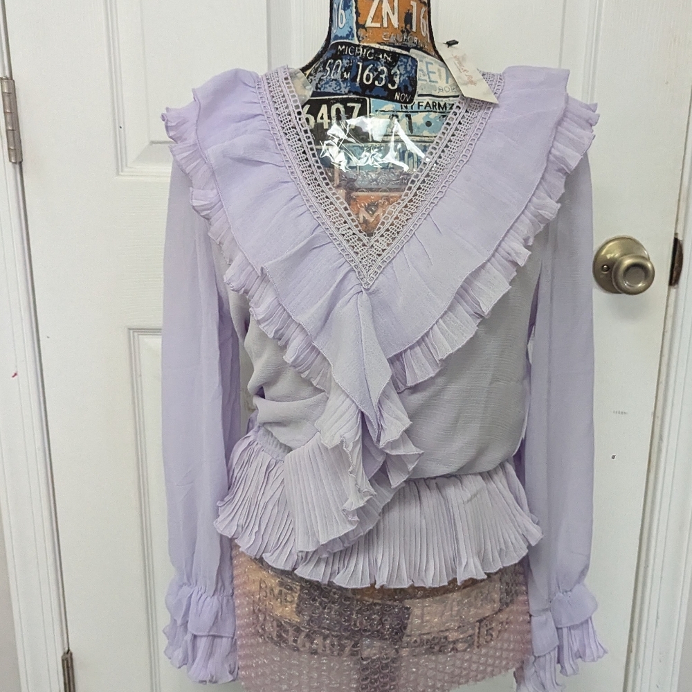 Strut and bone los Angeles lavender long sleeve ruffle shirt - Picture 1 of 7